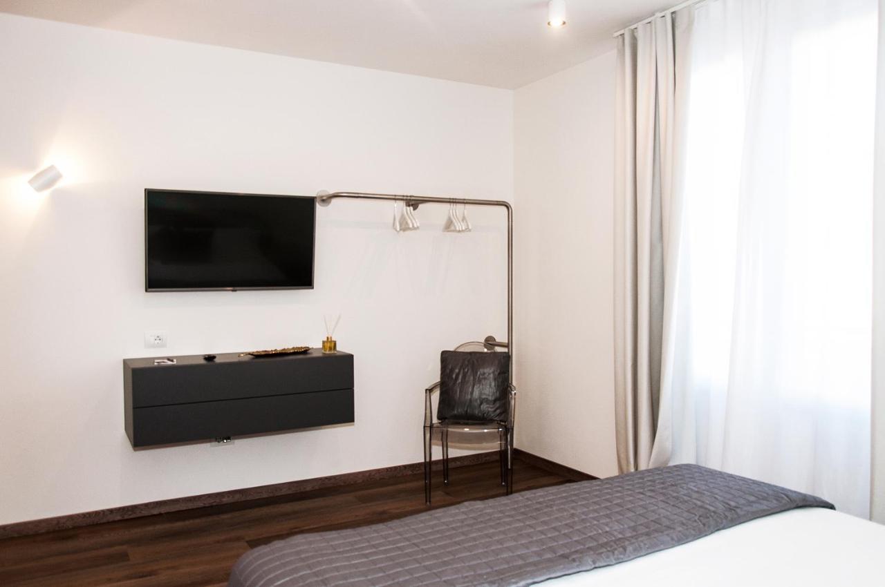 Homy Bnb Empoli Extérieur photo